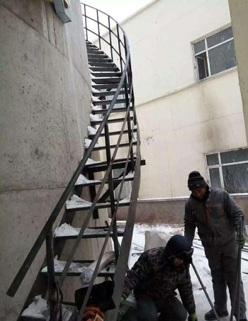 烟囱安装转梯规范质量要求施工工艺-合肥