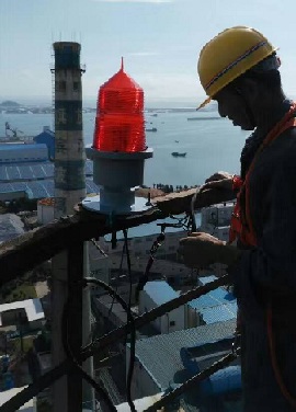烟囱安装航空障碍灯有几根线？